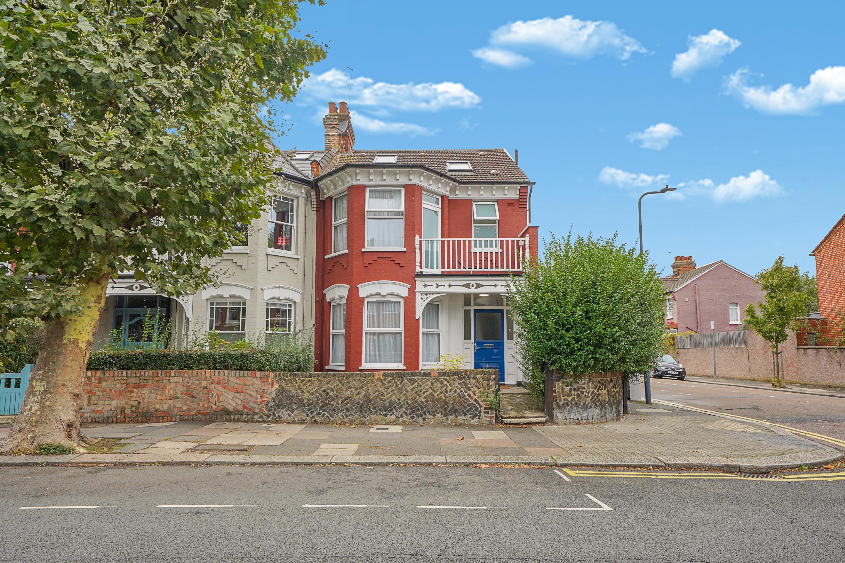 Terraced house Hamilton Road, Dollis Hill NW10